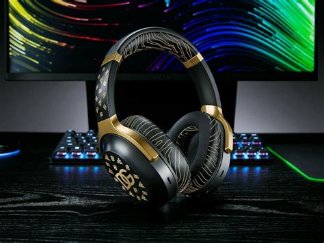 dolce gabbana headphones 2015|Dolce & Gabbana x razer.